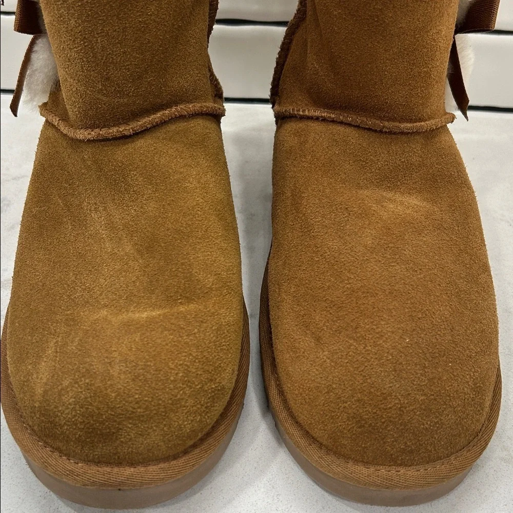 Koolaburra by Ugg Victoria Tall Winter Boot NWOT 9 Wide